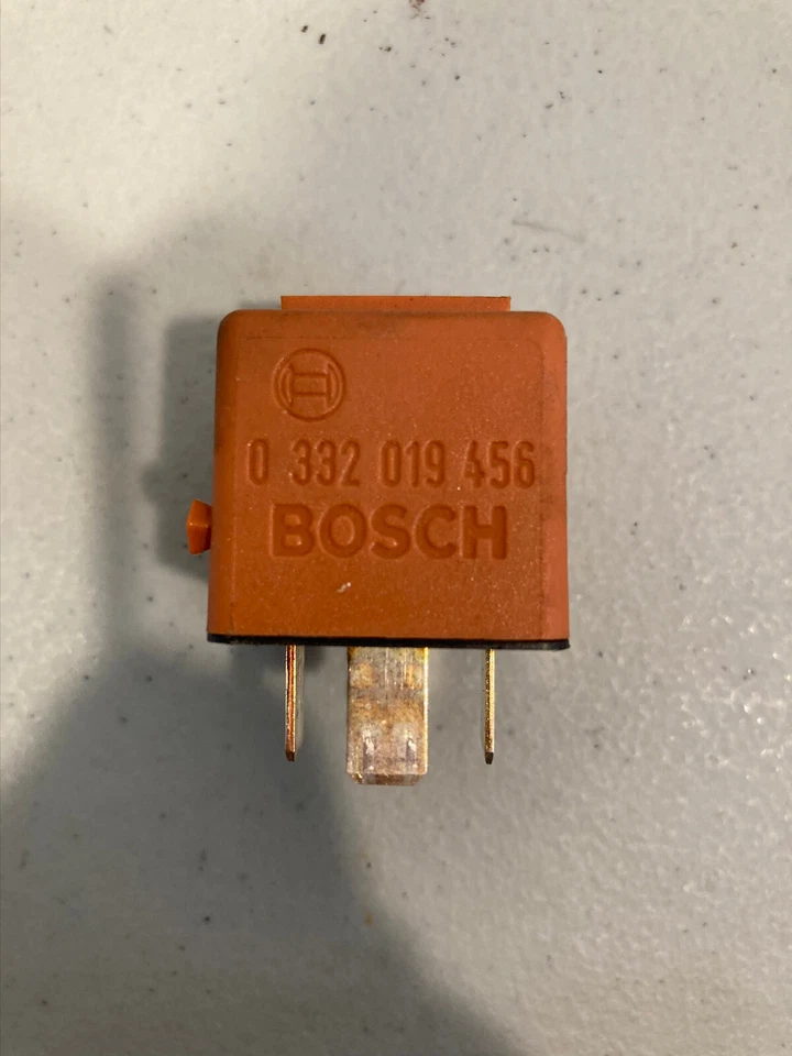 BOSCH 0 332 019 456 - RELÉ BOMBA COMBUSTIBLE BMW - NARANJA Foto 1 de 1