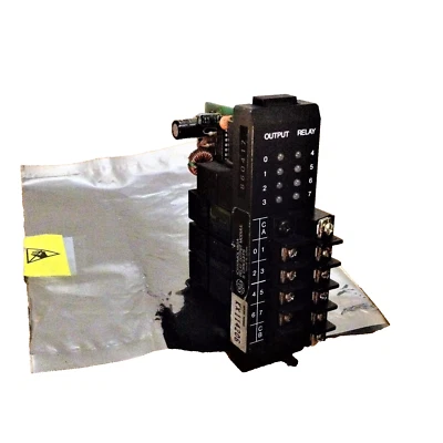 GENERAL ELECTRIC IC610MDL180A RELAY OUTPUT MODULE - Image 1 of 3