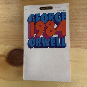 1984 by George Orwell 1981 Paperback Signet Classic Negative Utopia Vintage HTF - Bild 1 von 5