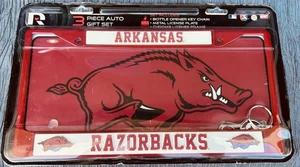 Univ of Arkansas Razorbacks Auto set License plate frame Bottle Opener SEALED - Picture 1 of 3