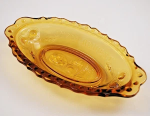 Plato de fiesta Amberglo de colección Imperial Glass Actress Loves Request Is Pickles - Imagen 1 de 6