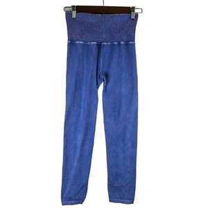Free people movement Good Karma Legging, African violet. Size m/l - Picture 1 of 3