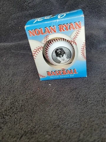 Dairy Queen Nolan Ryan Facsimile Signature Baseball & On Ball Photo New In Box Cover