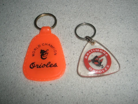 BALTIMORE ORIOLES baseball 2 vintage Key Ring Holders 1983 Cover