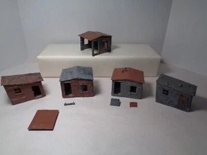 PLASTICVILLE VINTAGE HOBO SHACK COLLECTION. !!! - Picture 1 of 11