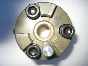 308/253 HOLDEN CRANK SHAFT NOSE DOG SUIT ROLCO & MCE DOG CLUTCH - Picture 1 of 4