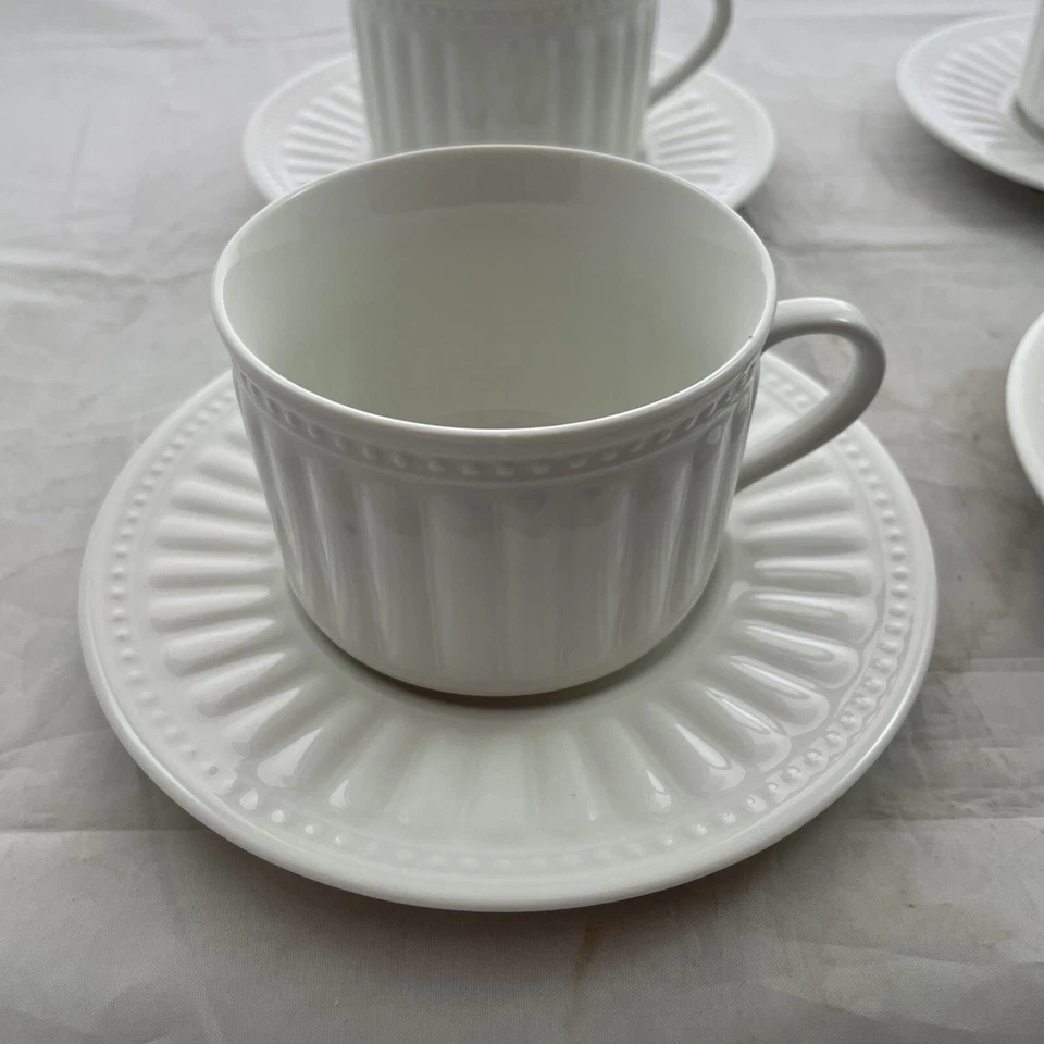 Juego de 2 tazas y platillos Oneida Ariel Foto 1 de 4