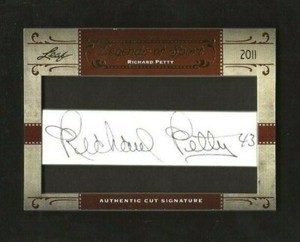 Richard Petty 2011 Leaf Legends of Sports Cut Auto #RP-5 Nascar Legend