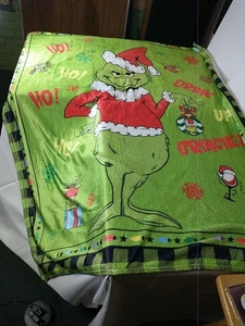 Dr. Seuss The Grinch grün Fleece Überwurf Decke weiche Weihnachtsdecke 50”x60” - Bild 1 von 5