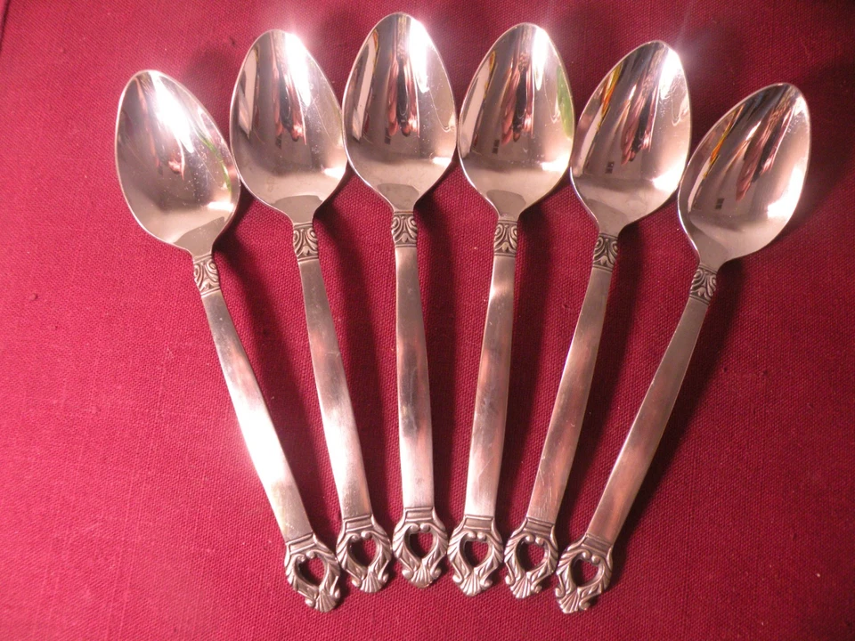 Juego de 6 cucharaditas Erika FB Rogers 1883 Japón acero inoxidable 6 3/8" Foto 1 de 4