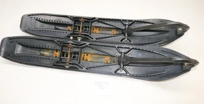 2019 Polaris 800 Axys Sks 155" Gripper Plastic Ski Mountain Skis Pair Set Black - Imagem 1 de 4