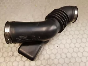 05-09 Subaru Outback Air Intake Pipe Hose 3.0 petrol ref1 - Picture 1 of 4