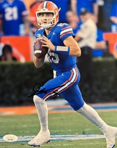 Graham Mertz Signed Autographed Florida Gators 8x10 Photo JSA Coa - Picture 1 of 2