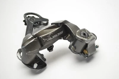 SHIMANO SAINT BICYCLE AXLE MOUNT RAPID RISE LONG CAGE REAR DERAILLEUR RD-M800 - Image 1 of 4