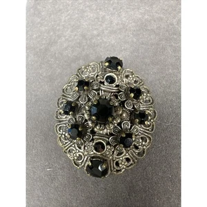 Broche de encaje negro vintage Estate ónix firmado Alemania bufanda gema 1 1/2 pulgada - Imagen 1 de 5