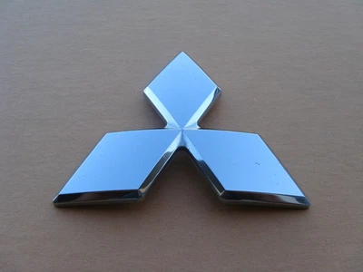 06 07 08 MITSUBISHI ECLIPSE FRONT BUMPER EMBLEM LOGO BADGE SIGN USED OEM A47064 - Image 1 of 4