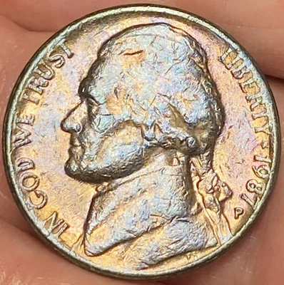 1987-P Jefferson Nickel Beautiful Brilliant Coin With Gold  Toning  #8 - Image 1 of 4