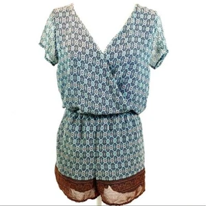 Papaya size S navy & tan short sleeve v-neck front & back romper w elastic waist - Picture 1 of 8