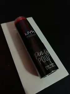 NYX Professional Make-up Pin-Up Schmollmund Lippenstift, feurig (rot) neu versiegelt kostenloser Versand - Bild 1 von 1