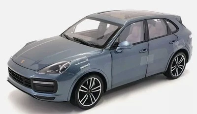 MINICHAMPS - PORSCHE Cayenne Turbo S 2017 Blu metallizzato - 1/18 - MNC110066070 - Immagine 1 di 2