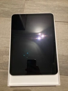 Apple IPad 10th Gen Wi-Fi - 64gb - Silver - Picture 1 of 3