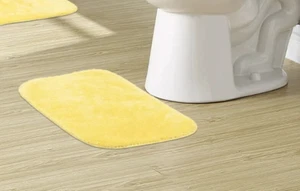 Guirnalda Alfombra de Baño Deco Felpa 17" x 24" Goma Ducky Amarillo Lavable a Máquina NUEVO - Imagen 1 de 5