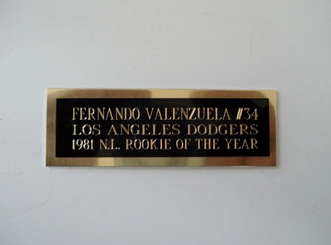 Fernando Valenzuela Baseball Card Plaque Nameplate Los Angeles Dodgers 1" X 3" Cover