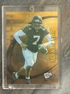 2001 Press Pass - #47 Michael Vick (RC) Football Card - Picture 1 of 2