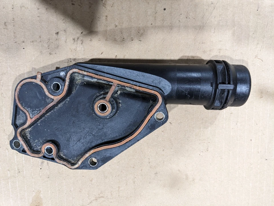 Coolant Hose Flange For 2005-2013 AUDI A4 A5 A6 Quattro Q5 P/N 06E121168 - Image 1 of 1