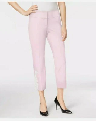 Alfani 女式弹力中腰贴花踝牛仔裤银色牡丹尺寸 6 — 第 1/4 张图片