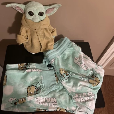 Pantalones de dormir Star Wars verde menta bebé Yoda Grogu pantalones de pijama, felpa pequeña Foto 1 de 4