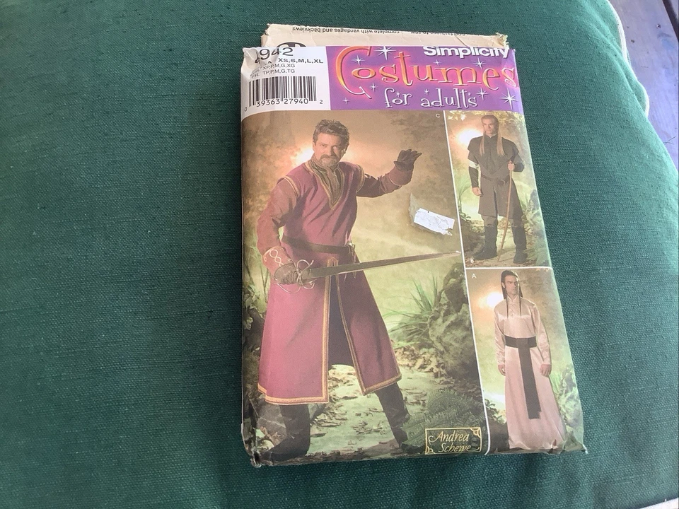 Simplicity 4942 Lord of the Rings / Swordsman, Costume Pattern Men's XS-XL Uncut - Image 1 of 1