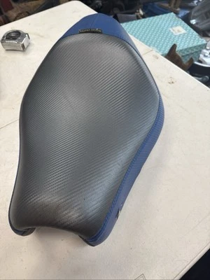 Harley Davidson motorcycle seat Blue Gray rdw-92/61-0067 READ - Image 1 of 4