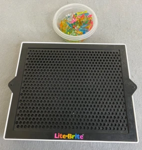 TESTED - LITE BRITE Classic 25+ Colored Pegs LED Lights Art Kids Message Board - Picture 1 of 7