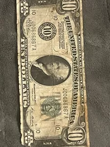 10 Dollar Bill, 1928 Series 10. Very Low Serial Number. Kansas City Bank. - Picture 1 of 3