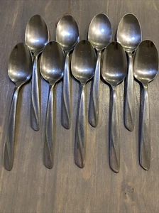 FINLANDIA 9 Oval Soup Spoons Insico Stainless USA 7 1/8" Vintage Flatware - Picture 1 of 8