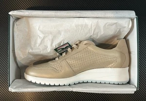 Beigefarbene Damen-Sneaker US 9 Mephisto Isa Perf Ceylon 991B handgefertigt Frankreich - Bild 1 von 16