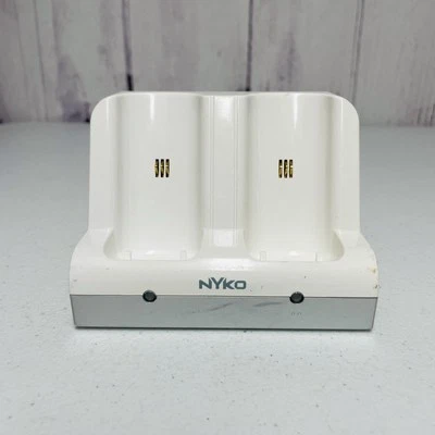 Nyko Charge Station 87000-A50 Wii Remote Wiimote Charge Dock - Image 1 of 3