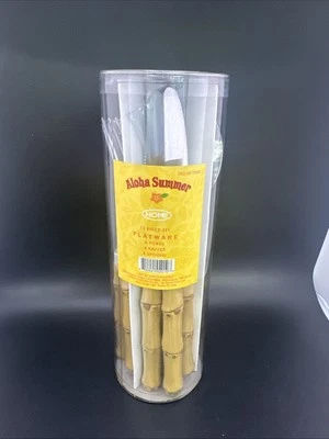 ¡Vintage!  Juego de 12 cubiertos con mango de bambú sintético de acero inoxidable Target Aloha Summer Foto 1 de 4