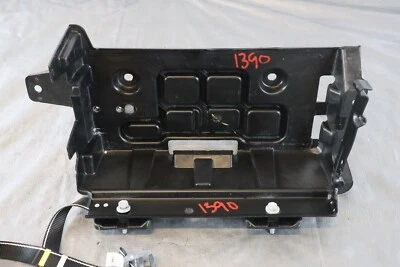 15 16 17 DODGE CHALLENGER SRT HELLCAT OEM ENGINE BAY BATTERY TRAY #1390 - Изображение 1 из 4