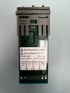 Cal Controls 93110000E, Process controller - Picture 1 of 5