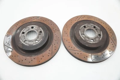 Conjunto 2 rotores de freio a disco traseiros esquerdo direito 2224232012 Mercedes S63 AMG W222 2014-20 - Imagem 1 de 4