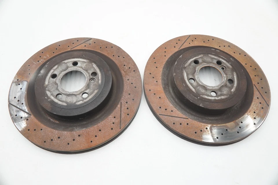 Juego 2 rotores freno disco trasero izquierdo derecho 2224232012 mercedes s63 amg w222 2014-20 Foto 1 de 4