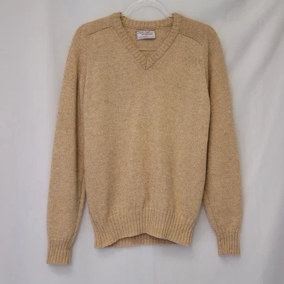 Suéter Pullover De Colección Royal Clan McGregor Beige Mezcla de Lana Shetland Cuello en V Talla M Foto 1 de 4