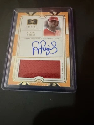 2024 Topps Definitive Collection с автографом Альберта Пухольса #DARC-APU /15 - Изображение 1 из 2