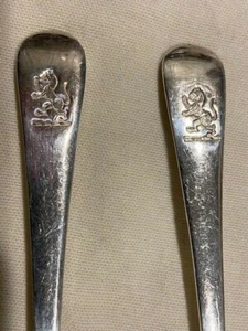 English Crest Armorial Coat or Arms Lion Rampant Silver Salad Servers Spoon Fork - Picture 1 of 3