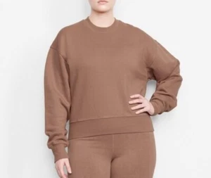 SKIMS Kim Kardashian Outdoor Fleece Pullover Sweatshirt DAMEN GROSS Tigers Eye - Bild 1 von 11