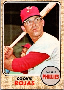 VINTAGE SPORT BASEBALL CARD 1968 COOKIE ROJAS PHILADELPHIA PHILLIES NO21 - Picture 1 of 2
