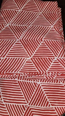 Шторы IKEA NUNNERORT 57x98 «1 пара белый красный геометрические панели комплект люверсов  - Изображение 1 из 4