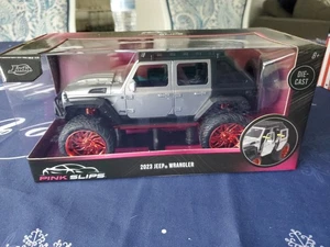 Jada Toys Pink Slips CHASE 2023 Jeep Wrangler 1:24 Silver W/ Red Chrome CHASE - Picture 1 of 11